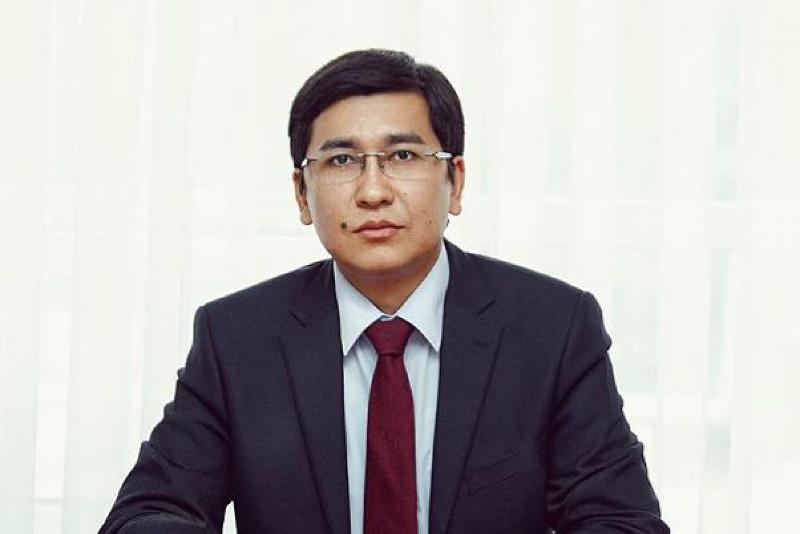 Асхат Аймагамбетов поздравил педагогов Казахстана с  профессиональным праздником  