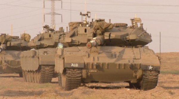 Израиль Газаға ондаған танк жіберді