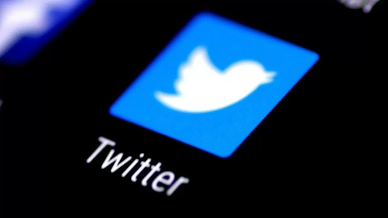 Twitter оштрафовали еще на три миллиона рублей  