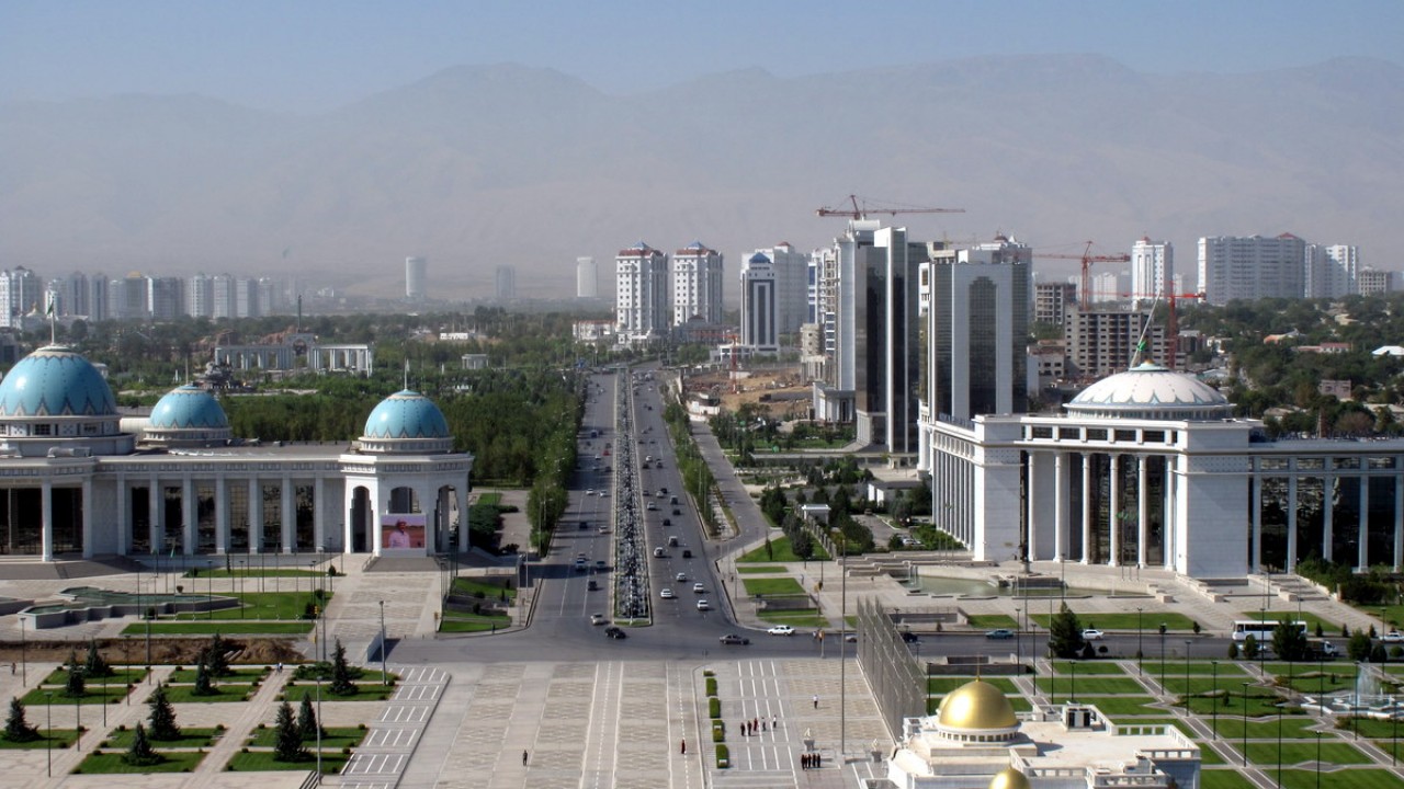 В мире "бушует "Омикрон", а в Туркменистане до сих пор нет коронавируса