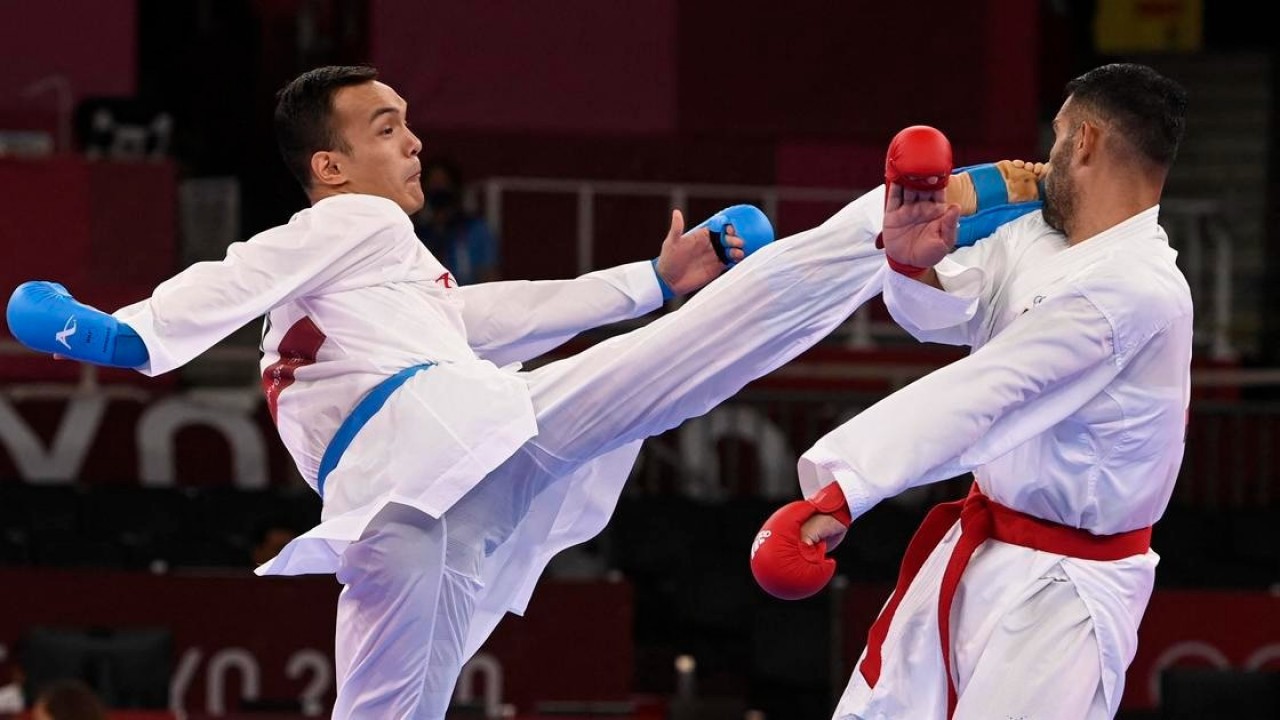 Мужская команда Казахстана по карате выиграла чемпионат Азии в Алматы