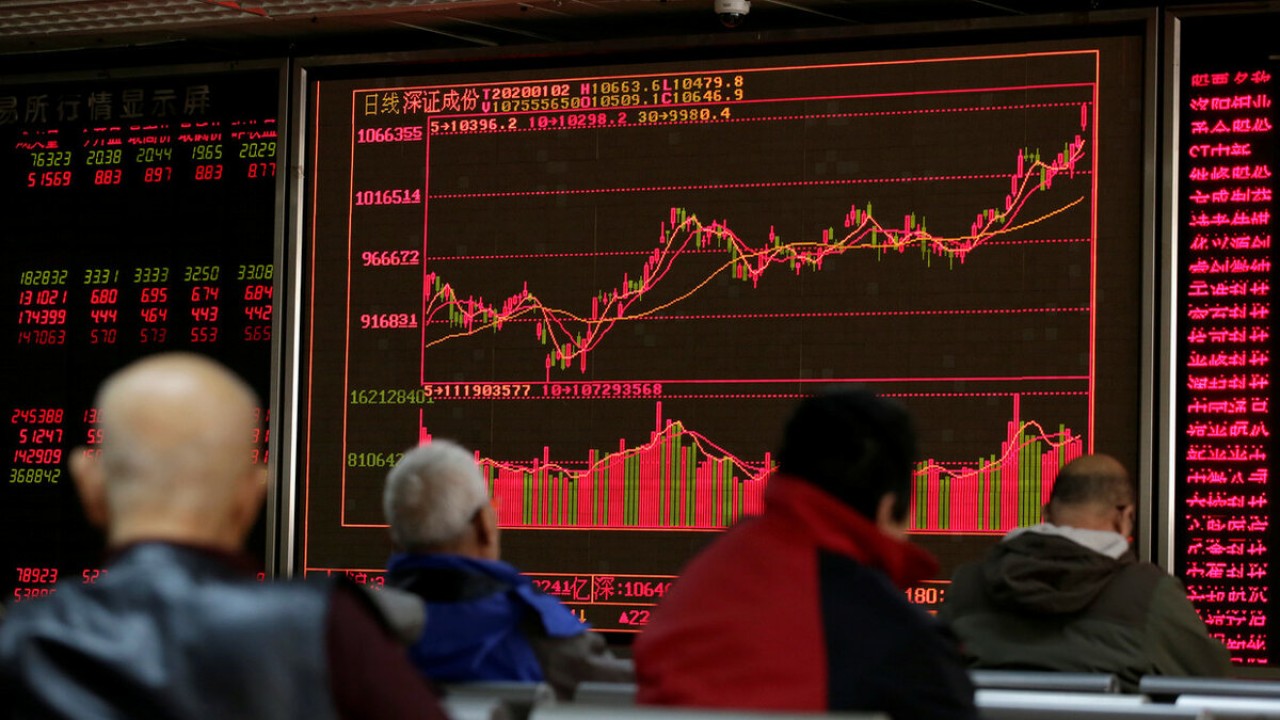 Первые в этом году торги открылись на бирже Гонконга ростом котировок