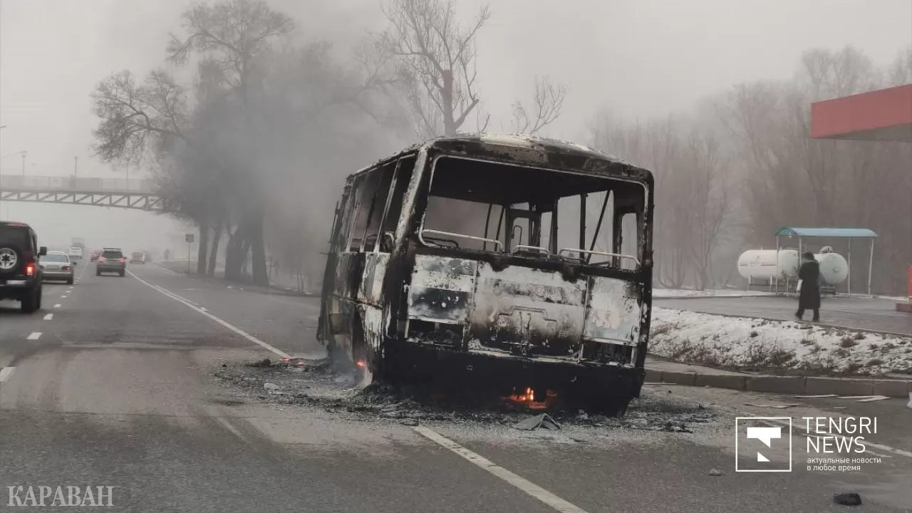 Во время беспорядков в Алматы было повреждено 28 автобусов  