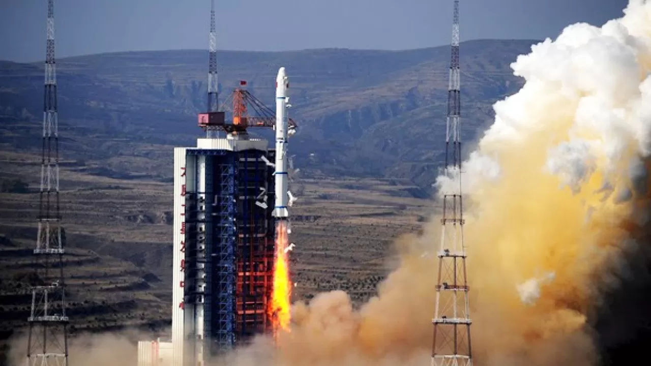 Китай провел десятое испытание ракеты-носителя "Тяньсин"