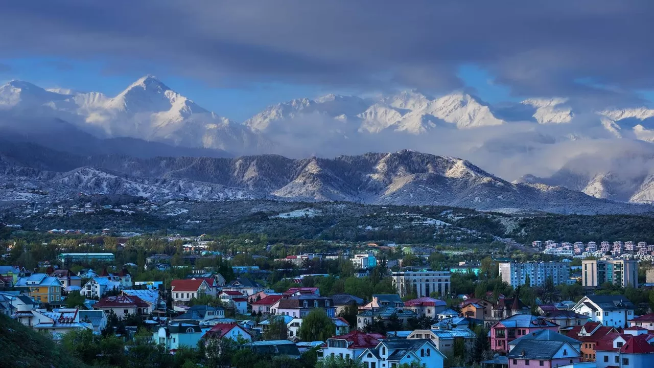 Алматы хотят вернуть статус "города-сада" 