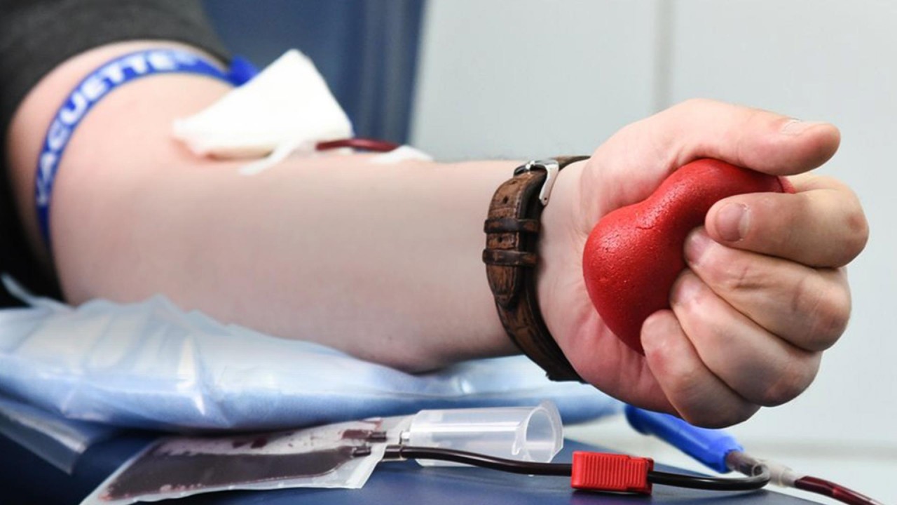 Донорской крови для обеспечения больниц во всех регионах достаточно 