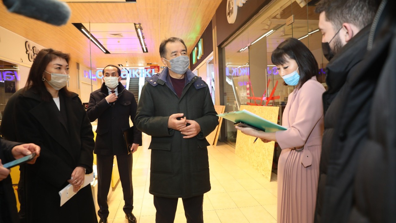 Бакытжан Сагинтаев встретился с предпринимателями по вопросам восстановления ущерба