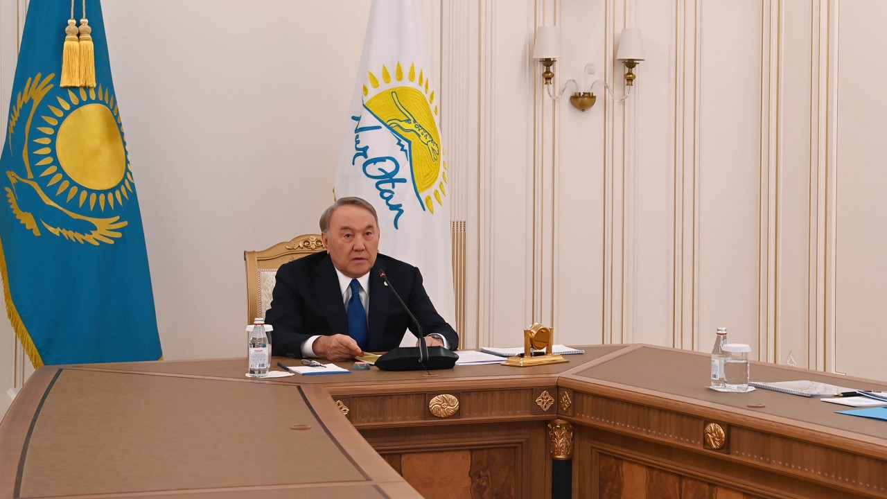 За последние полтора года партия прошла через серьезную системную перезагрузку – Назарбаев