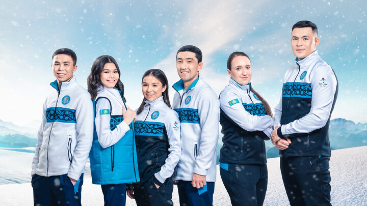 Казахстанские "летники" презентовали олимпийскую форму за "зимников"
