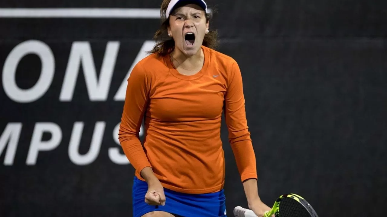 Данилина вышла в полуфинал парного разряда Australian Open