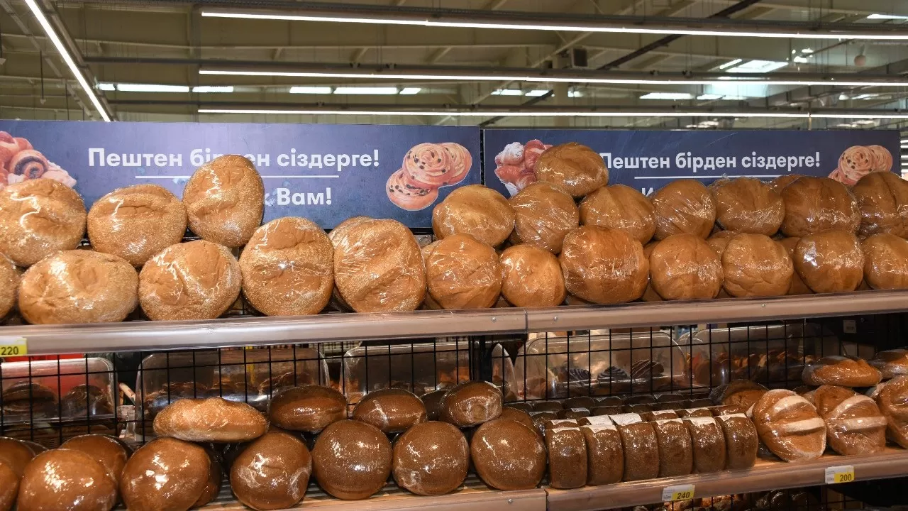 Дефицита продовольственных товаров в столице нет – Ерлан Бекмурзаев 