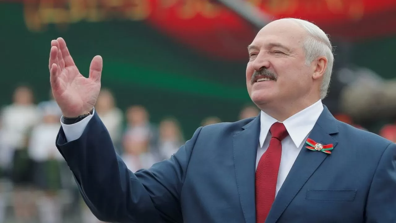 Лукашенко заявил, что Беларусь ни с кем не собирается воевать