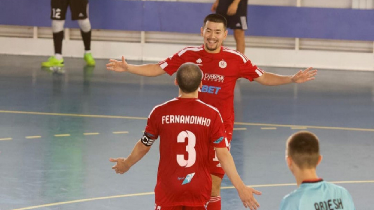 чемпионат казахстана 2023 2024. футбол чемпионат. футболисты. украина vs казахстан. футбол.