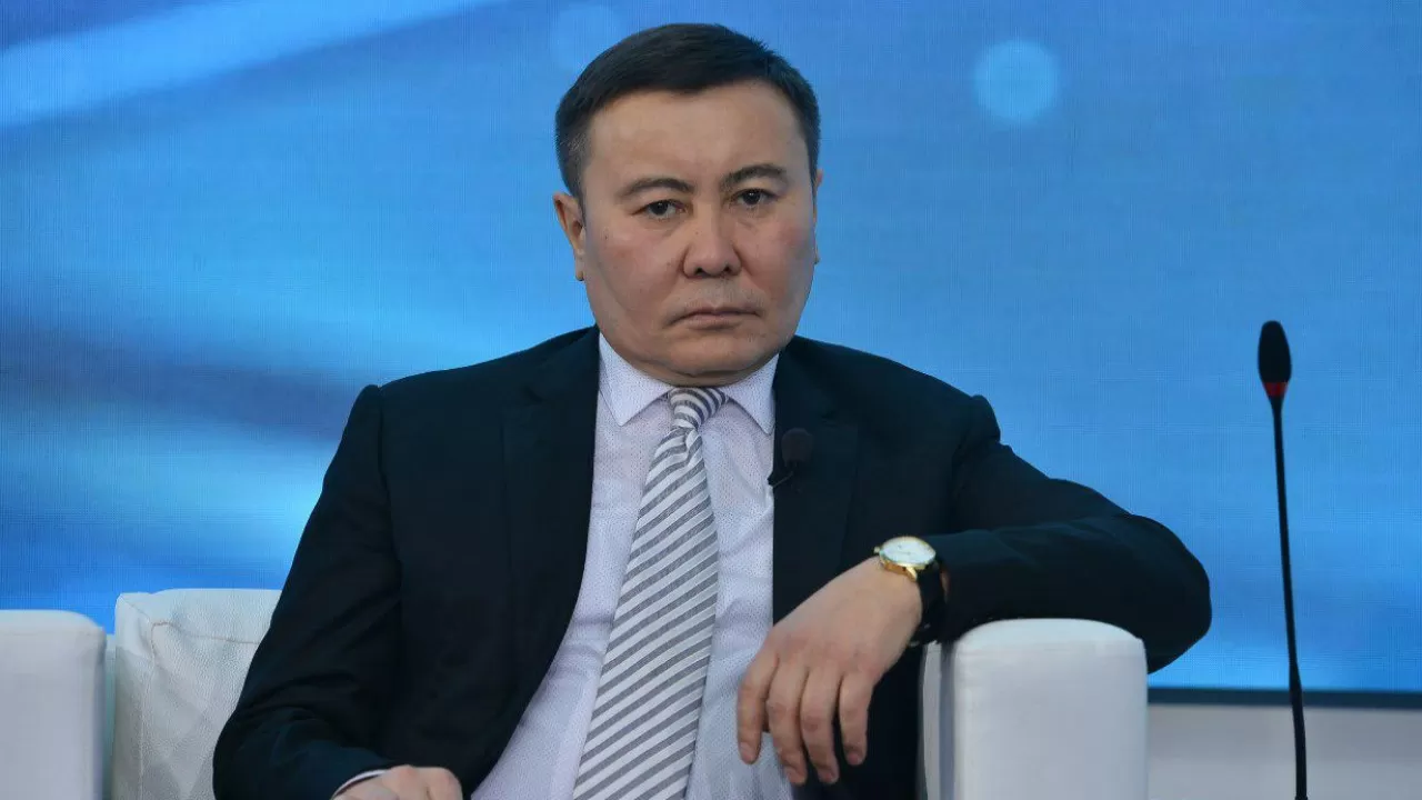 Захарова вышла за рамки: политолог резко отреагировал на вызов посла Казахстана в МИД РФ 