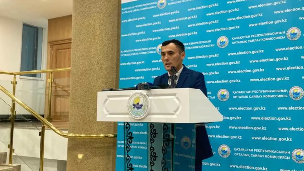 Кандидата в президенты РК Жанабаева проверили на знание казахского языка