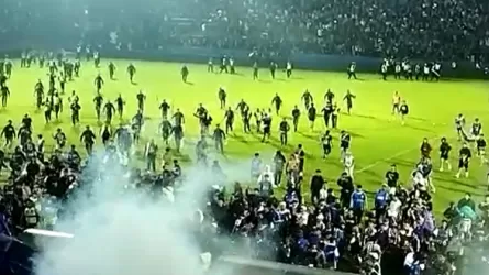 Число погибших на стадионе в Индонезии увеличилось до 174 человек