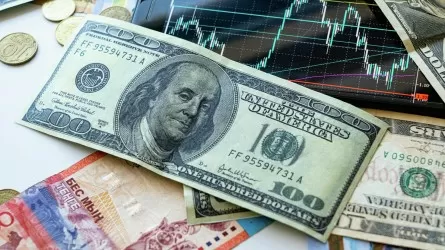 Казахстанцам снова простят кредиты? Какой курс доллара ожидают в кабмине? 
