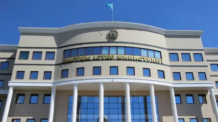 Казахстанцев призывают покинуть территорию Украины