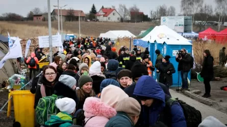 Польша заставит украинских беженцев покрыть часть расходов на содержание