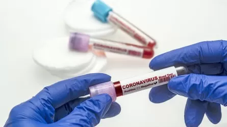 Число заболевших коронавирусом в Казахстане выросло за сутки