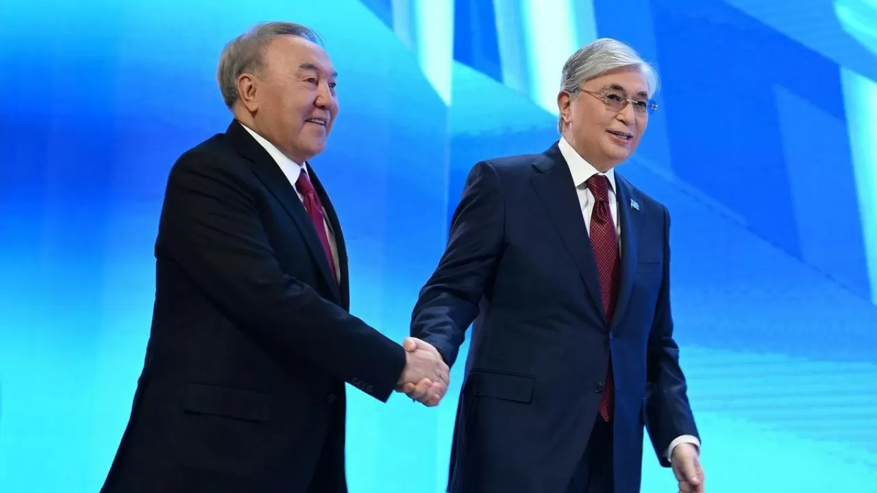 Назарбаев Тоқаевты жеңісімен құттықтады