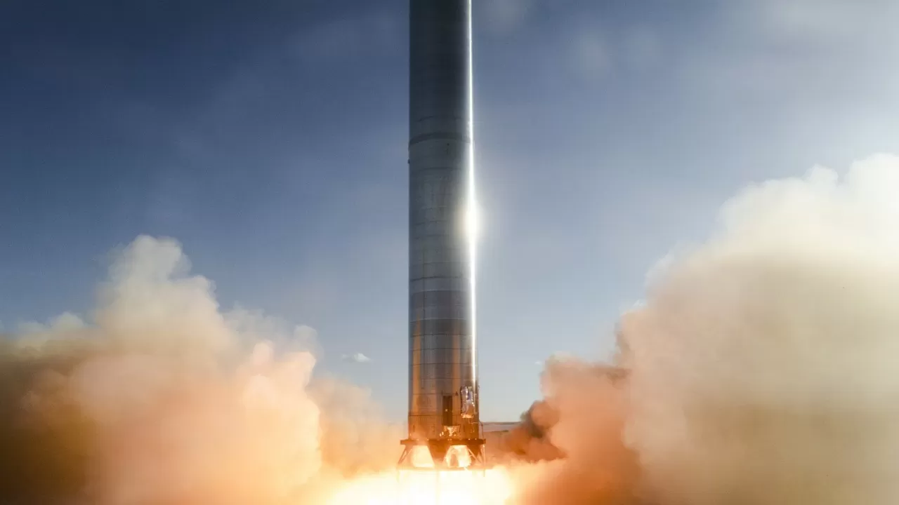 Илон Маск запустил самую мощную ракету в мире