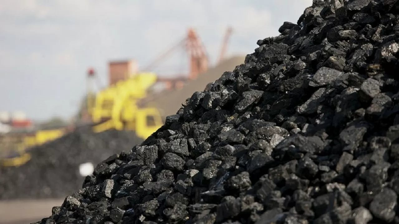 На 653 млн долларов Казахстан экспортировал уголь  