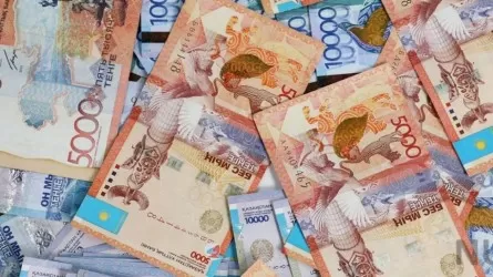 Более миллиона казахстанцев должны будут отчитаться о своих доходах