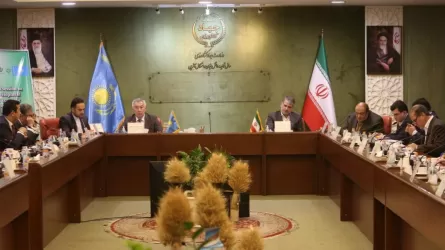 Kazakhstan and Iran Ink Agreement to Increase Cargo Traffic