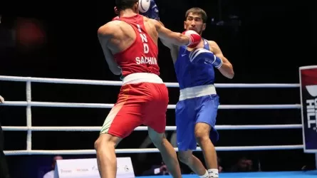 Асланбек Шымбергенов пробился в полуфинал чемпионата Азии по боксу