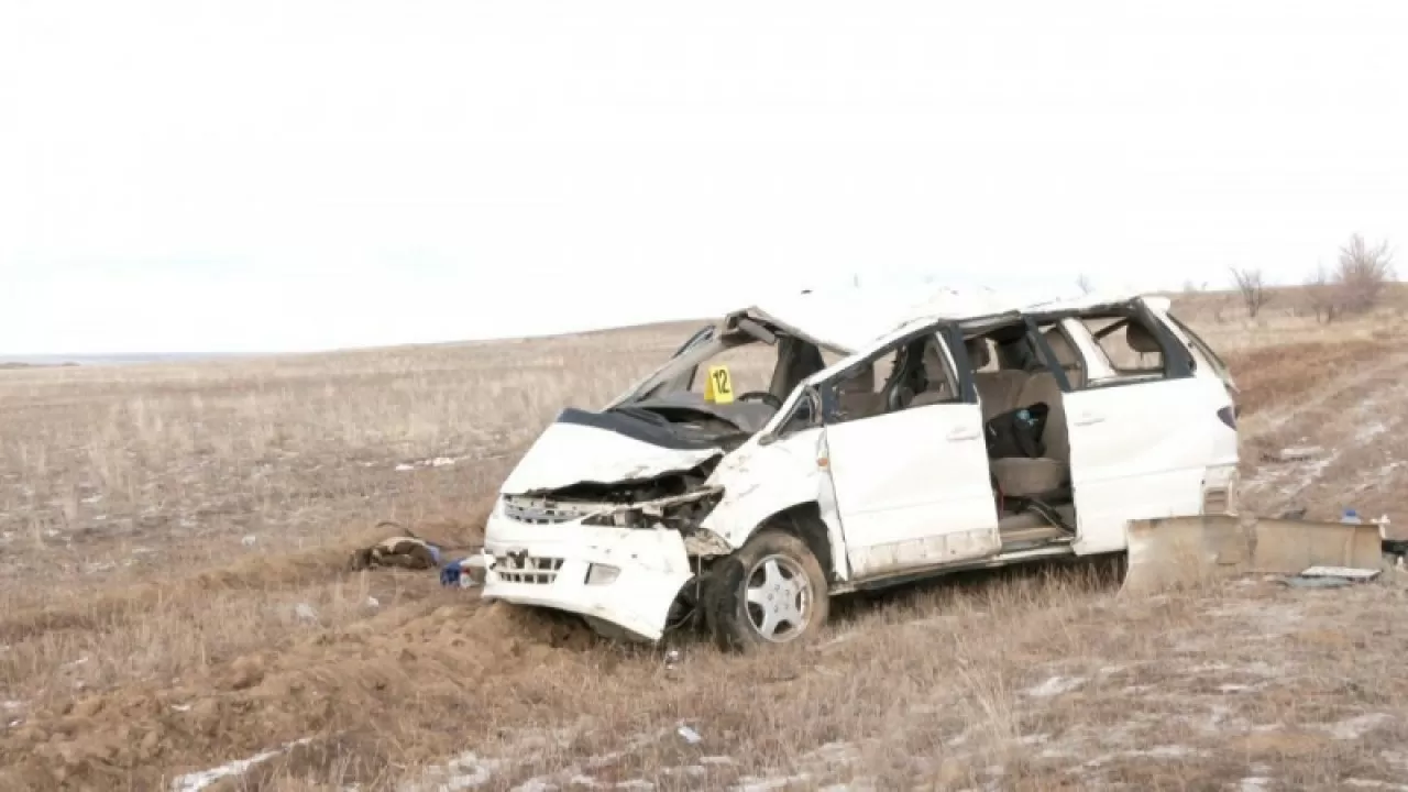 Ақтөбеде балалар зардап шеккен жол апатында жүргізуші рульде қалғып кеткен - полиция