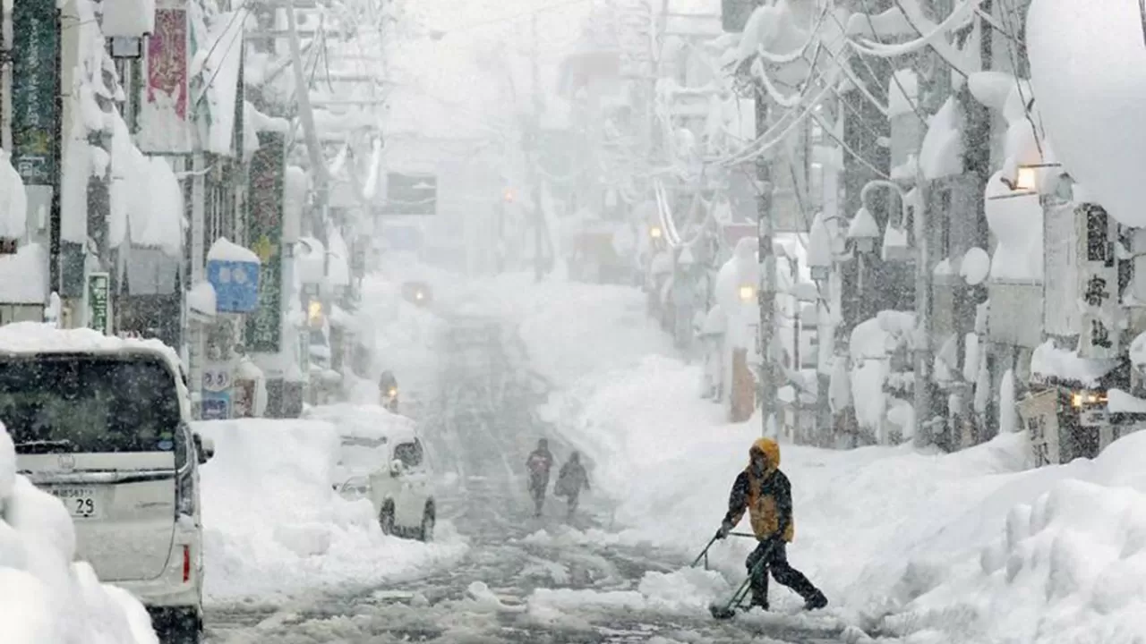 Сильные снегопады в Японии: сообщается о многочисленных погибших и пострадавших  
