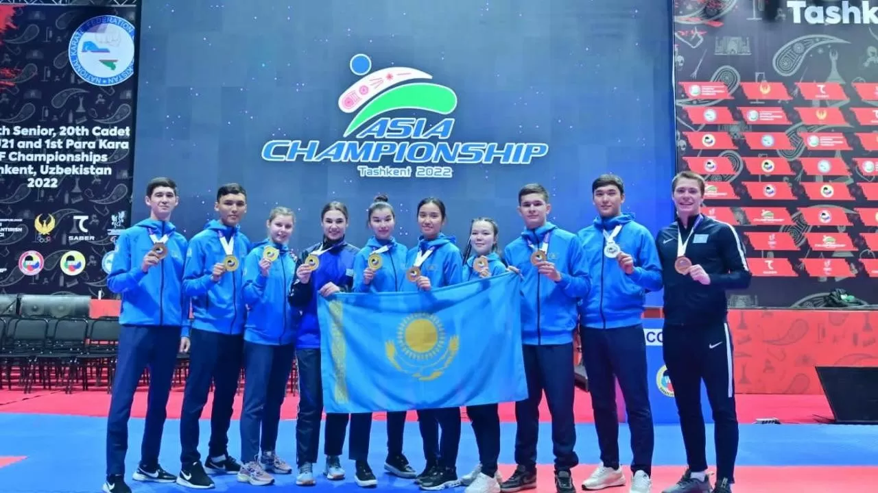 Қарағандылық кикбоксшылар мен каратэші Азия чемпионаттарында медаль жеңіп алды
