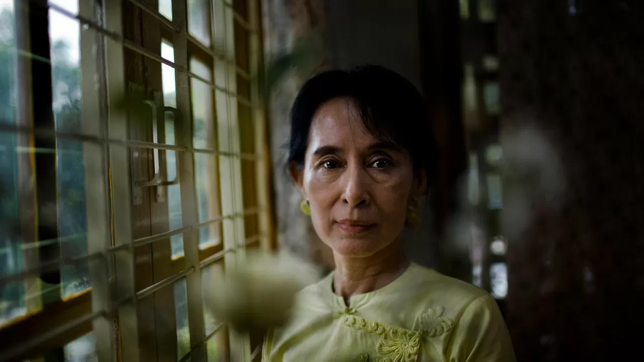 В Мьянме к 7 годам тюрьмы приговорили экс-госсоветника страны