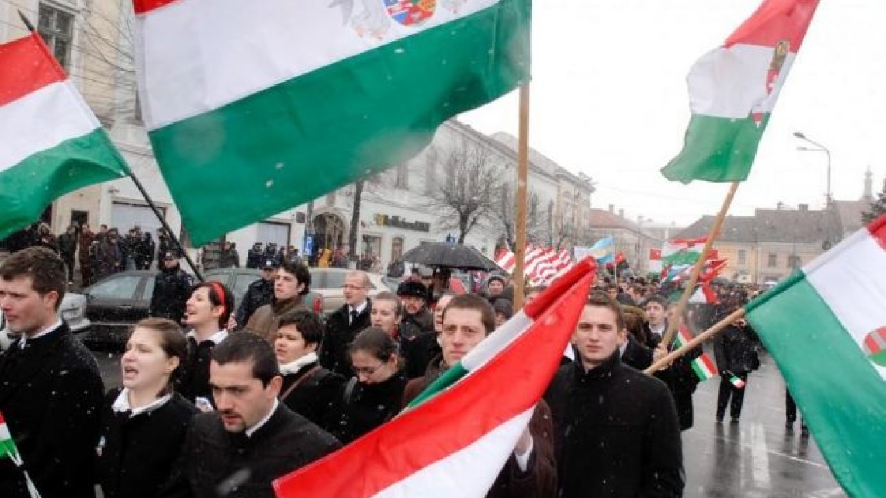 Карта расселения венгров в румынии. Альтернативная карта румынии. Трансильвания на карте. Венгры на территории трансильвания. Венгры в румынии.