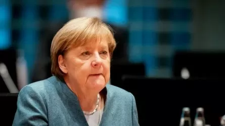 Меркель не собирается участвовать в урегулировании кризиса в Украине – СМИ