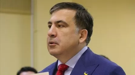 Түрмеде отырған Саакашвили Макроннан көмек сұрап, хат жолдады