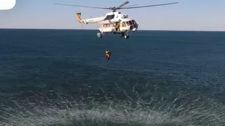 Казахстанские спасатели впервые провели тренировку на море