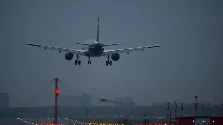 Самолет, вылетевший из Астаны, совершил экстренную посадку в Шереметьево – СМИ 