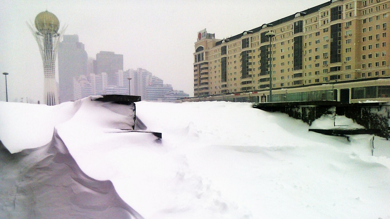 Астана январь. Астана снег. Астана зима. Астана Казахстан зимой. Снег в Казахстане.