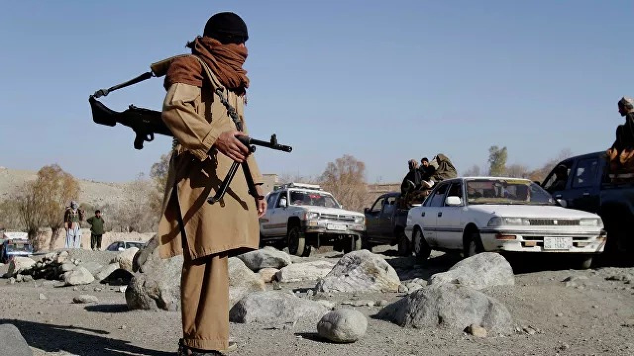«Талибан» Тәжікстан мен Өзбекстанмен шекарасына 10 мың жауынгер жібереді