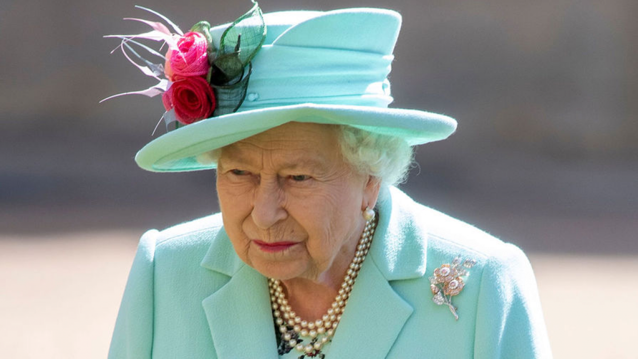 Борис Джонсон поздравил Елизавету II с 70-летием правления