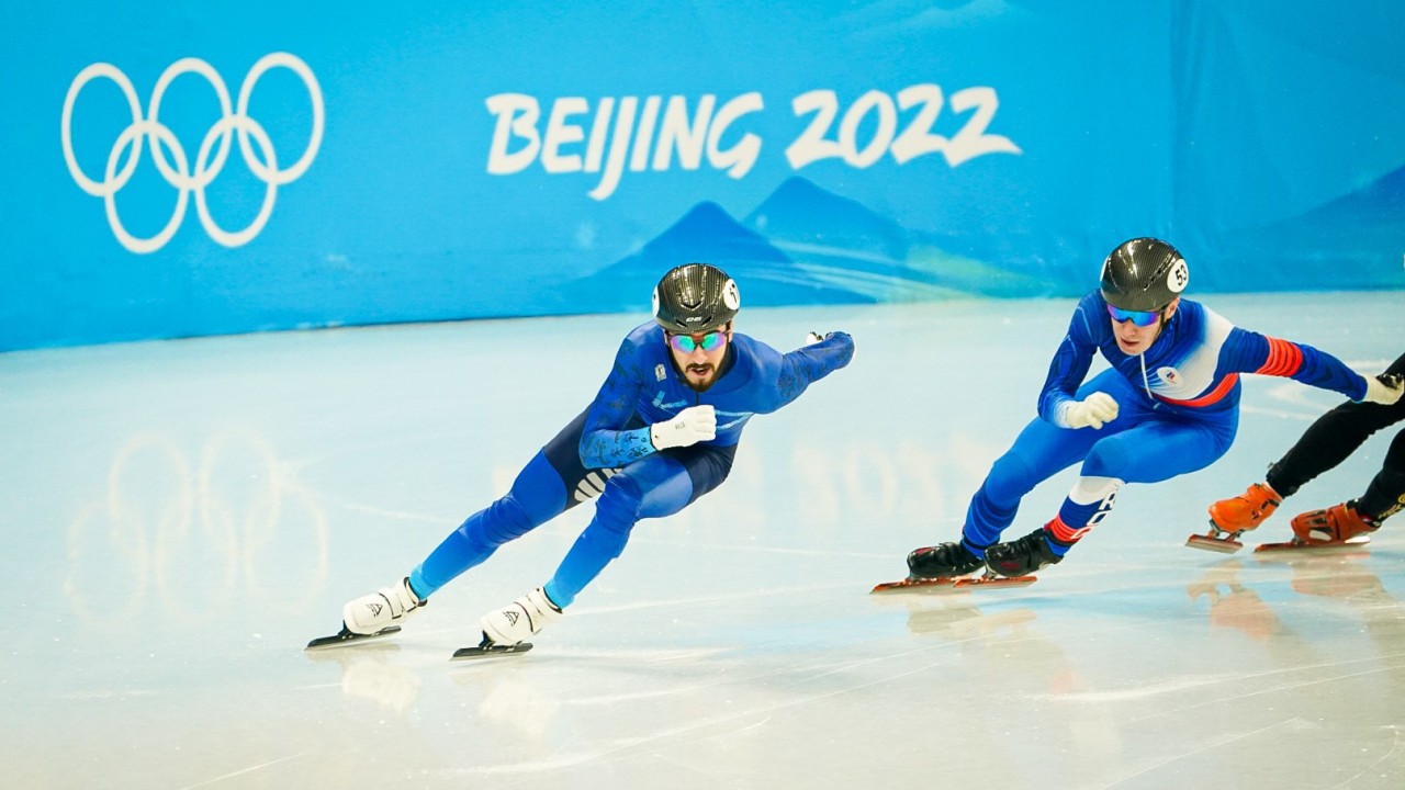 Два казахстанских шорт-трекиста вышли в полуфинал Олимпиады-2022