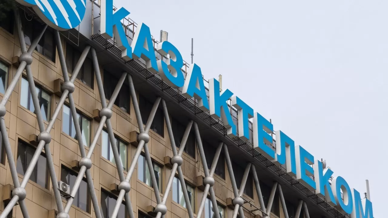 Who earns “millions” and “billions” at Kazakhtelecom?
