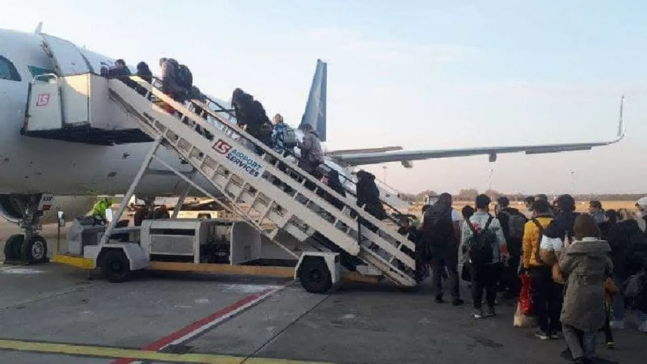 Более 730 граждан Казахстана покинули Украину - МИД