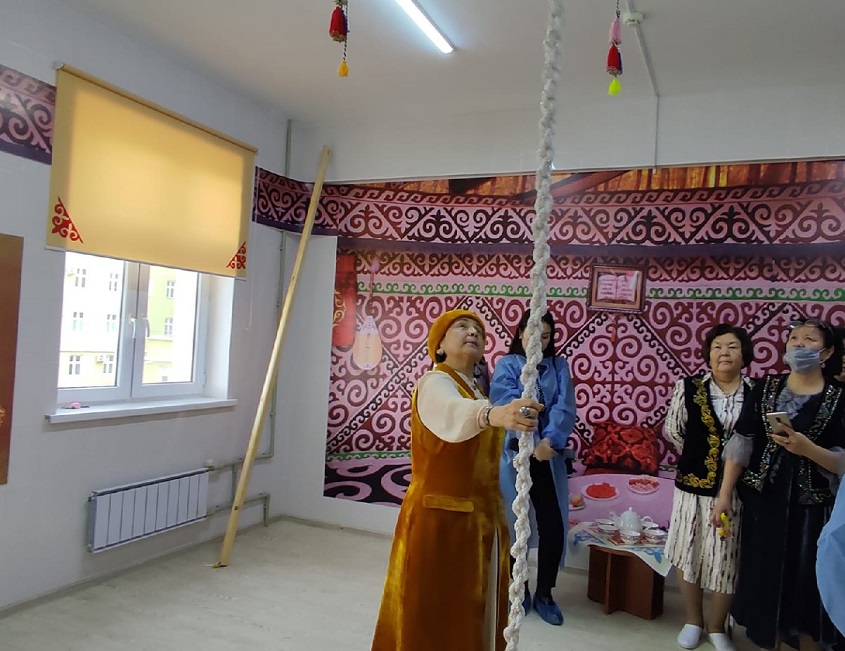 В Актау появилась родильная комната в казахском стиле