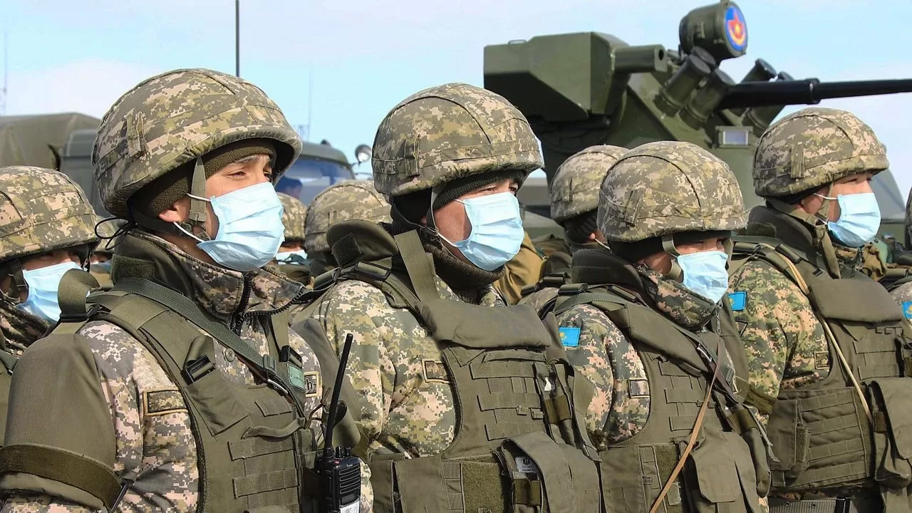 Численность военных в Казахстане составила 45 тыс. человек
