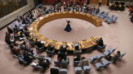 Суд ООН обязал Россию приостановить военные действия в Украине