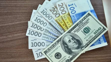Нацбанк хочет расширить спред между покупкой и продажей для доллара и евро