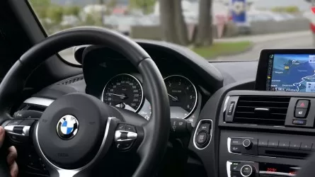 BMW и Volkswagen частично приостанавливают производство в Европе